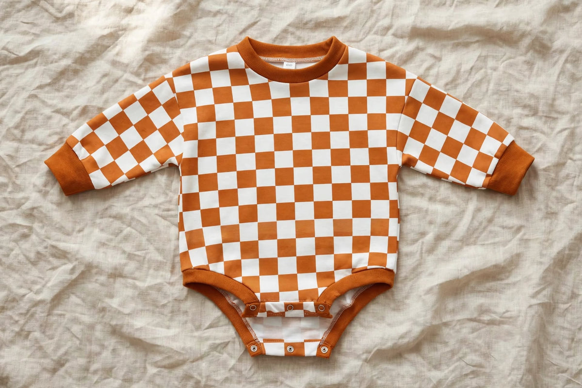 Body Bébé Damier - Manches Longues et Coupe Ample