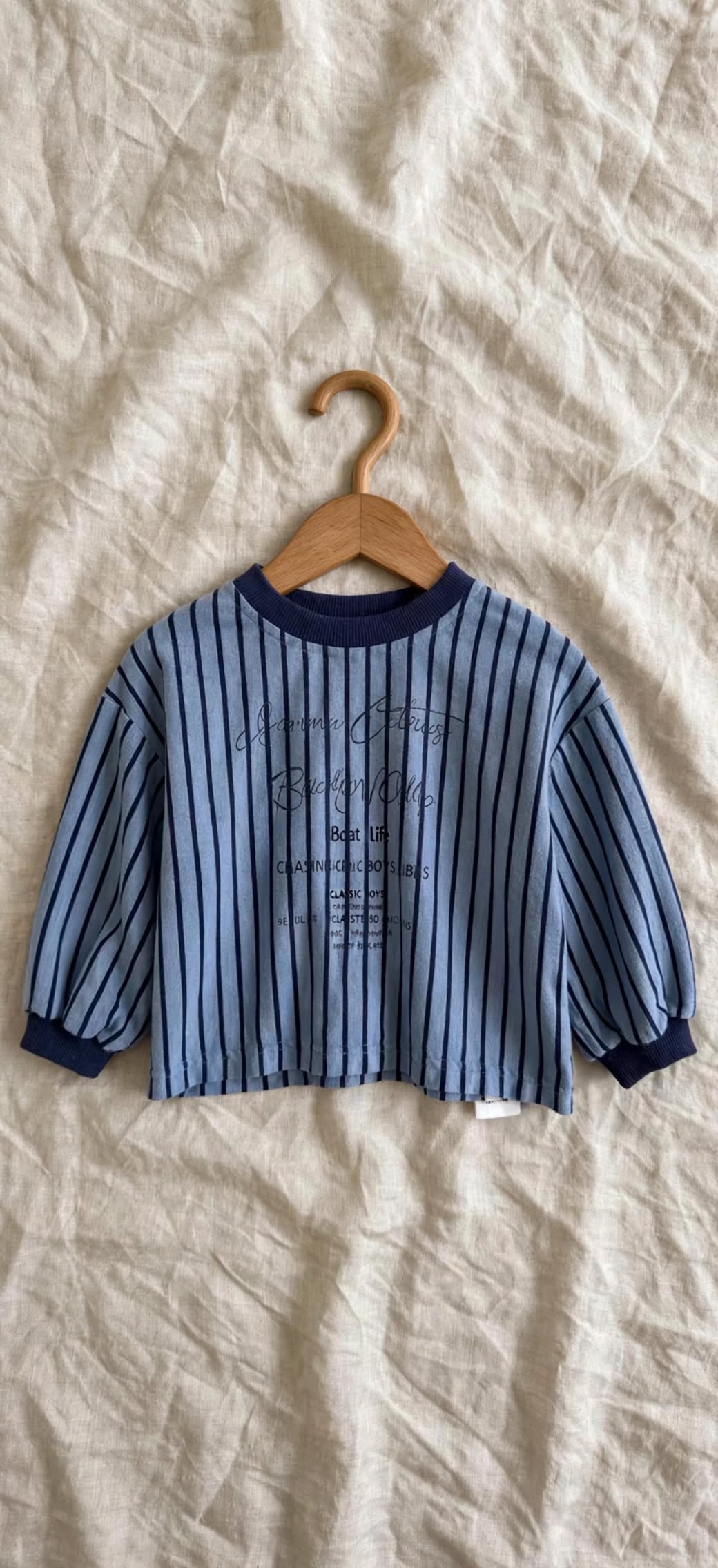 Pull Enfant à Rayures Verticales Bleues - Coupe Boxy