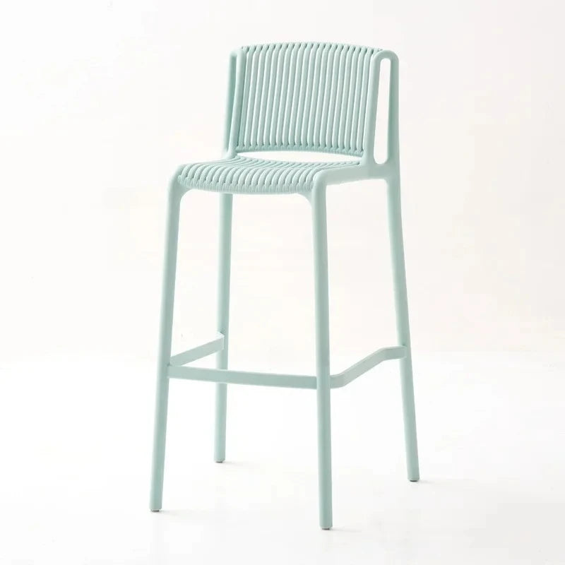 Tabourets de bar en plastique modernes et simples