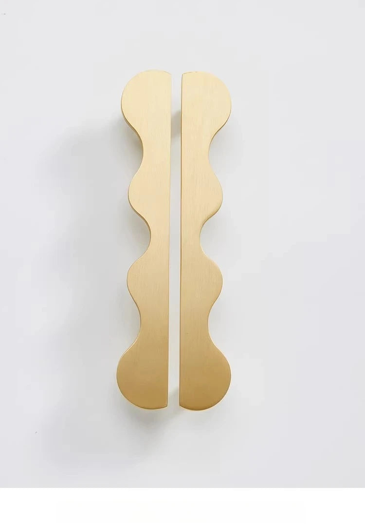 Poignées d'armoire en forme de vague en laiton modernes