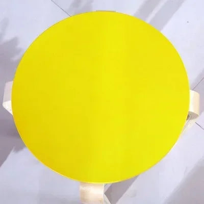 Tabourets hauts en plastique