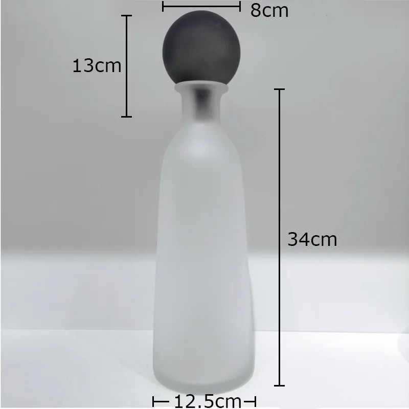 Vase en verre dépoli transparent