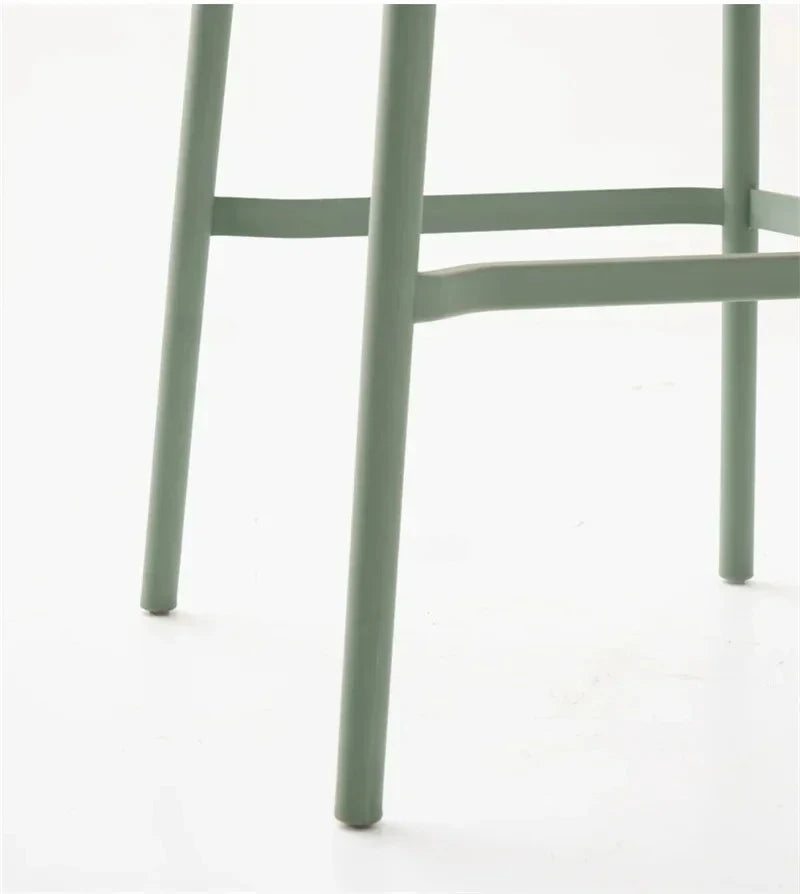 Chaises de bar en plastique simple moderne