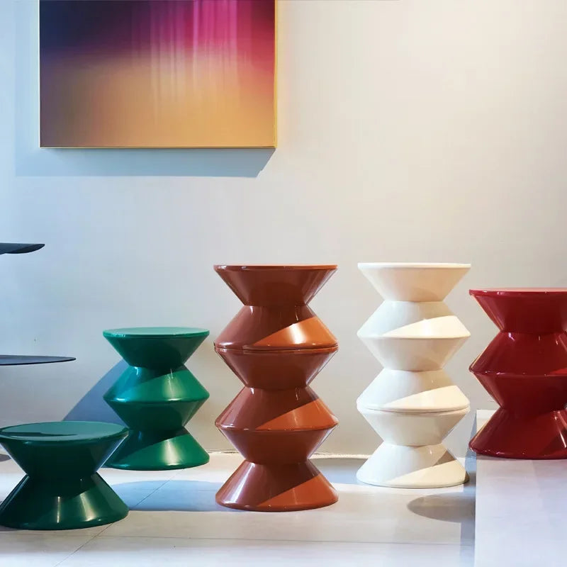 Tabouret bas en plastique