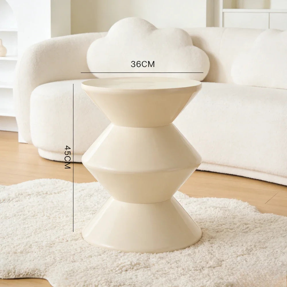 Tabouret bas en plastique