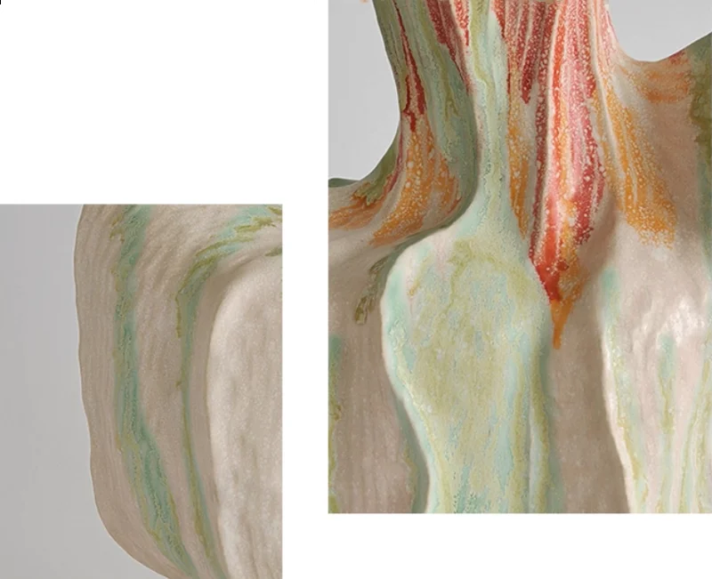 Vase en céramique abstrait fait à la main