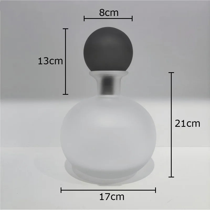 Vase en verre dépoli transparent