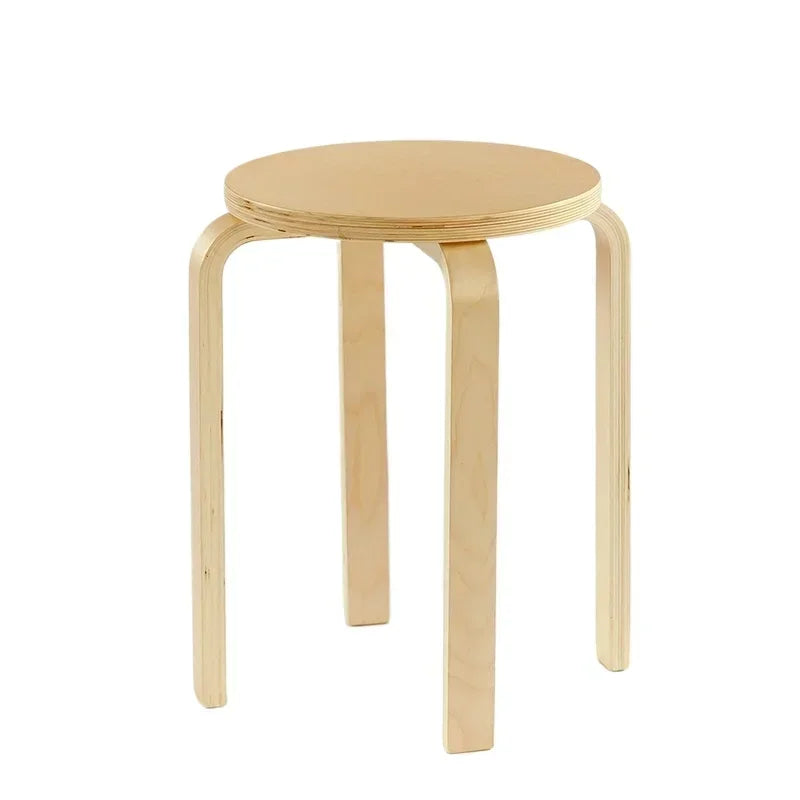 Tabourets hauts en plastique