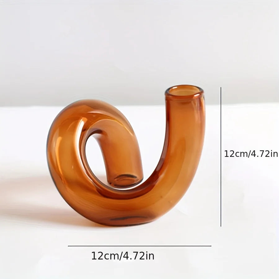 Vase en verre asymétrique